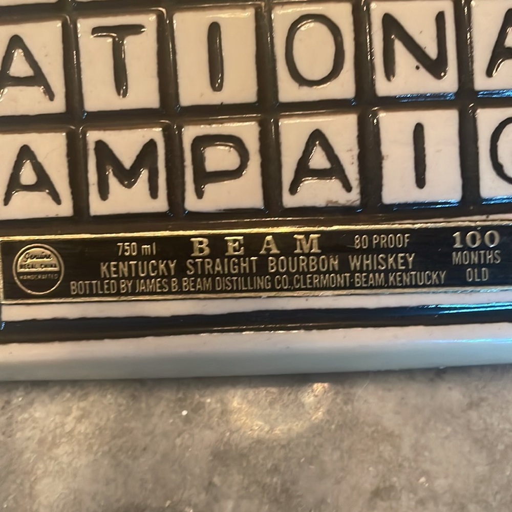 Republican National Campaign Kentucky Beam 100 months old bottle. Original Label - Picture 8 of 11